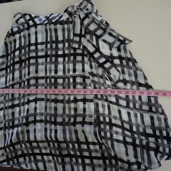 Elle Medium A Line Faux Wrap Skirt - Picture 8 of 12